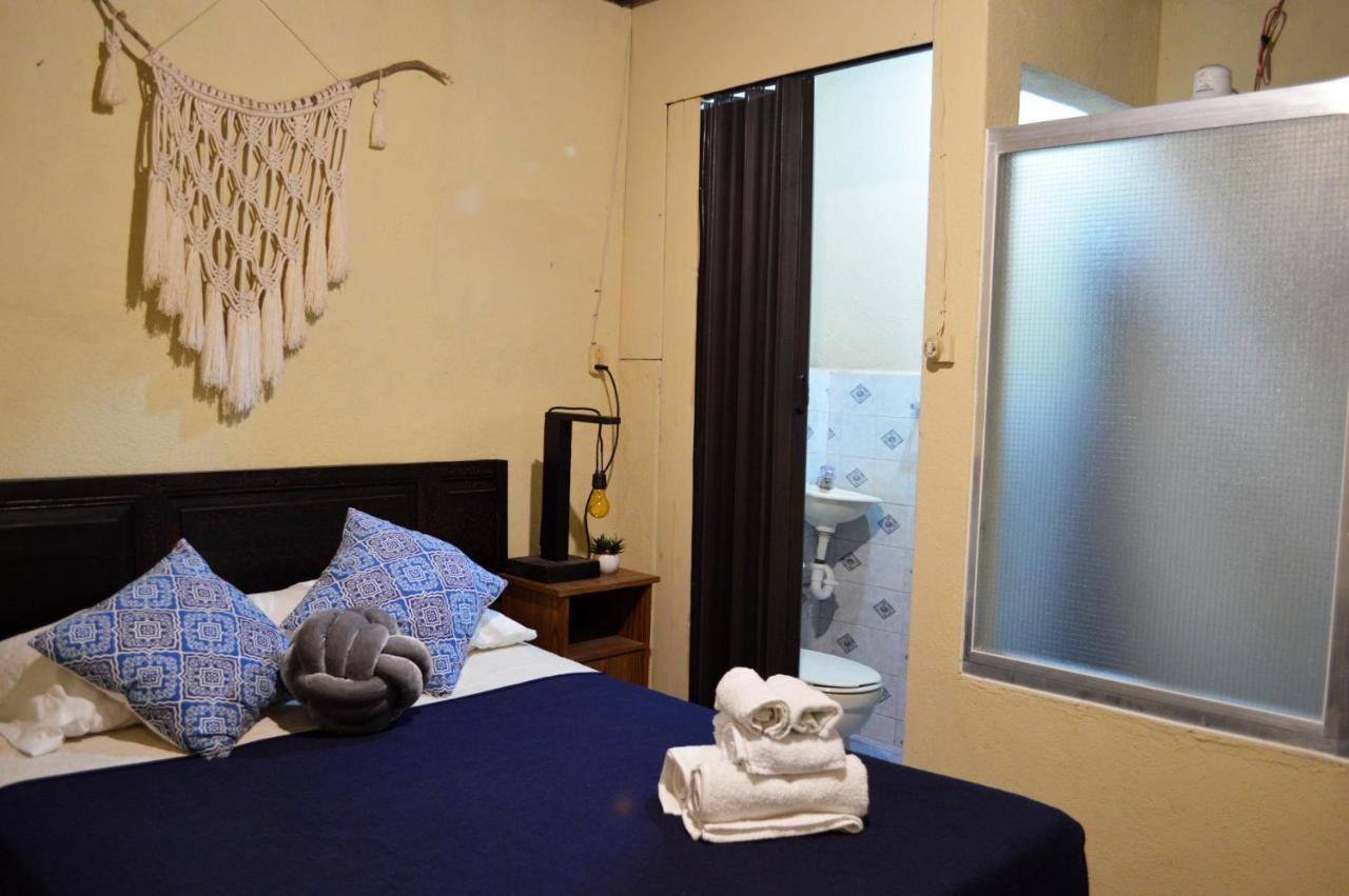 Ave Del Paraiso Guest House Antigua ภายนอก รูปภาพ