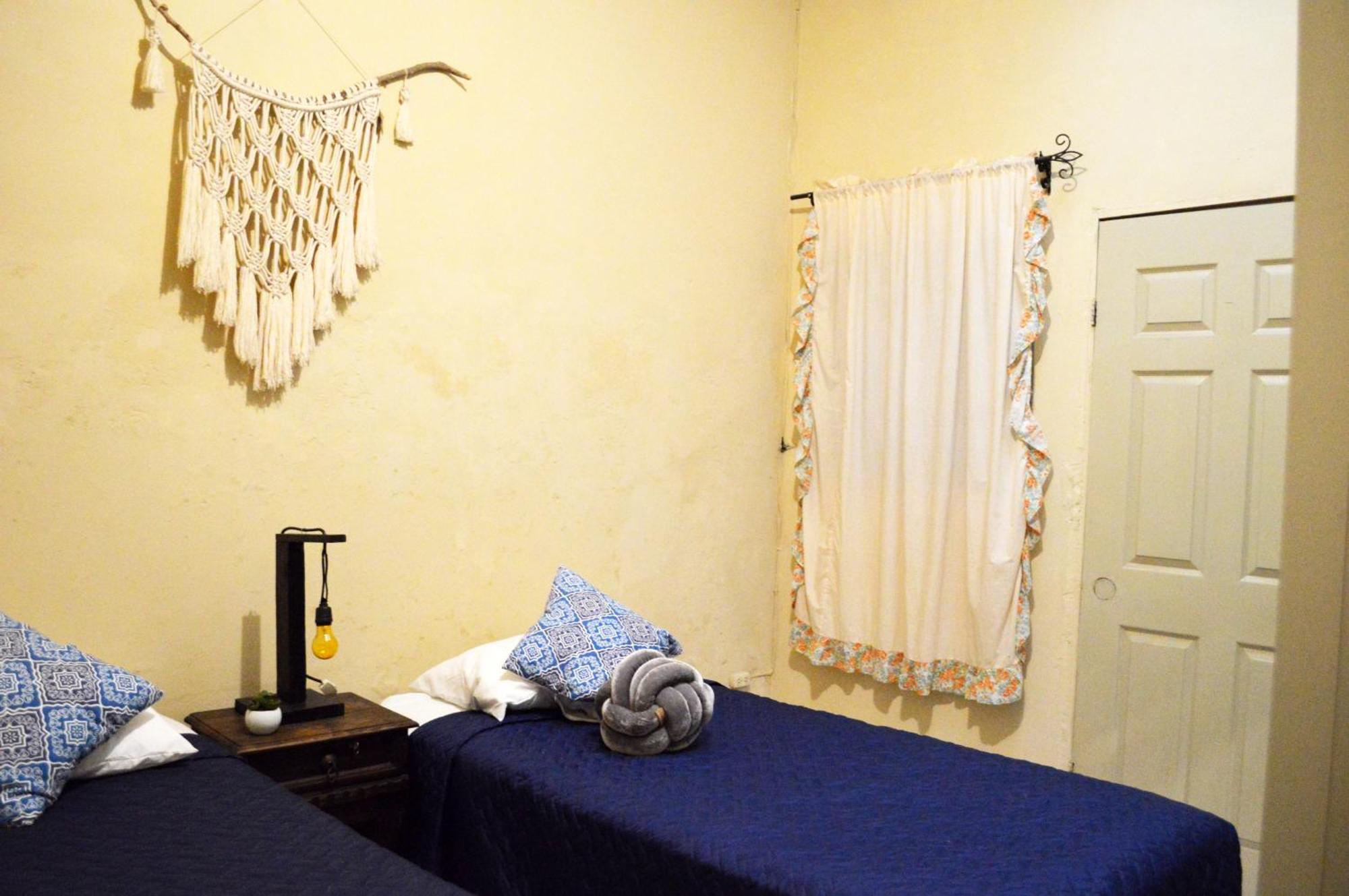 Ave Del Paraiso Guest House Antigua ภายนอก รูปภาพ